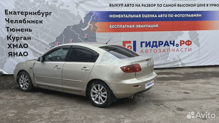 Ответная часть замка багажника Mazda Mazda 3 (BK) BN8V-56-840A