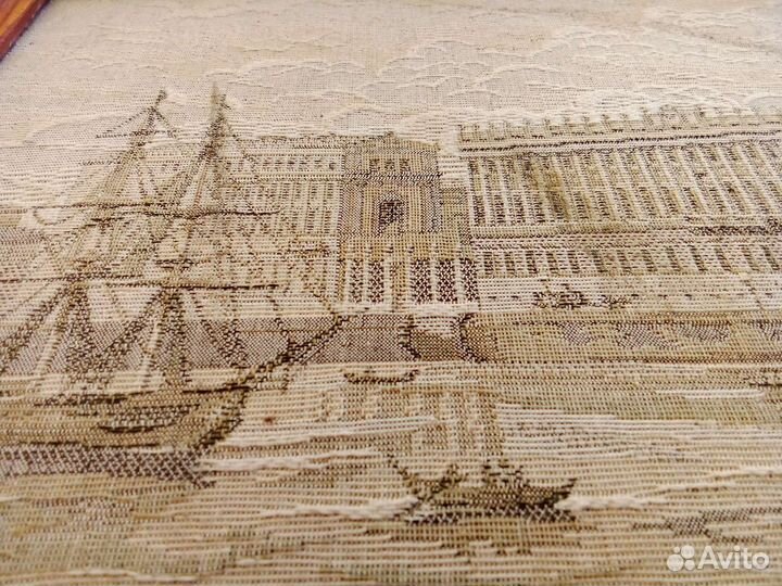 Картина из гобелена