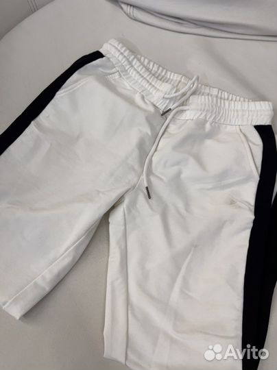 Спортивный костюм женский