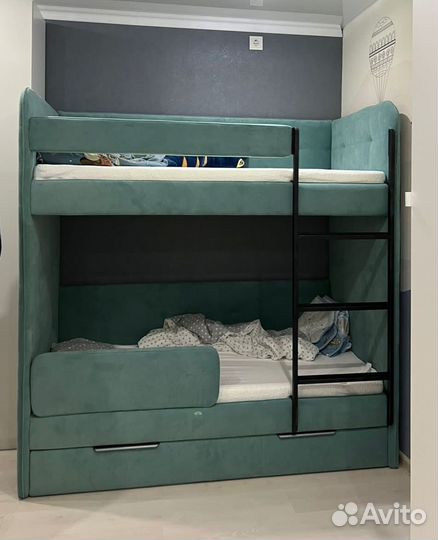 Кровать двухьярусная для детей