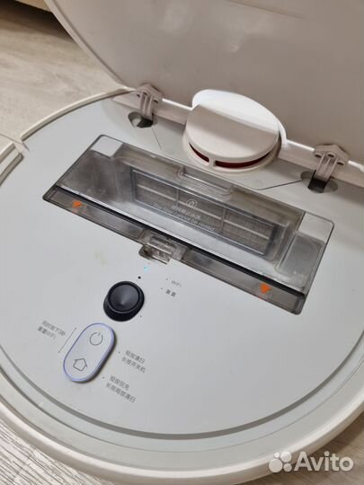 Робот пылесос