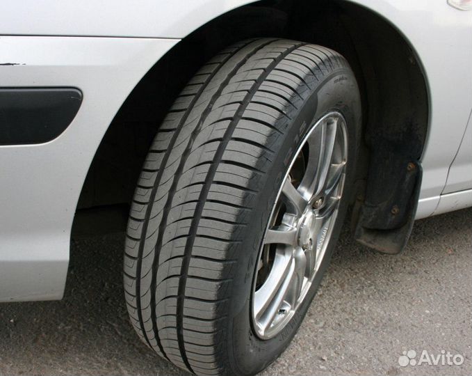 Pirelli Cinturato P1 195/55 R16