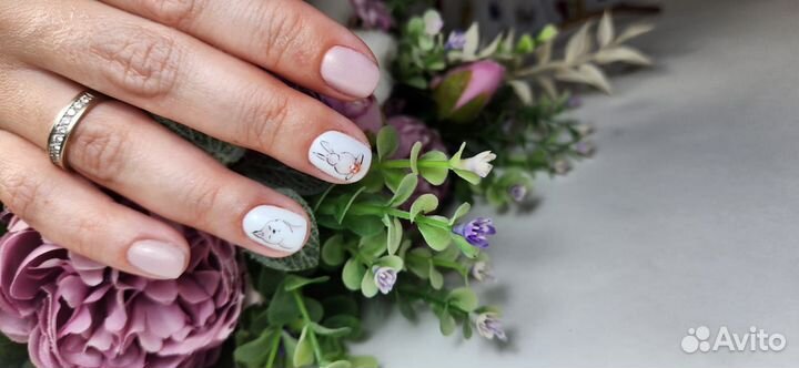 Маникюр и педикюр в 4 руки