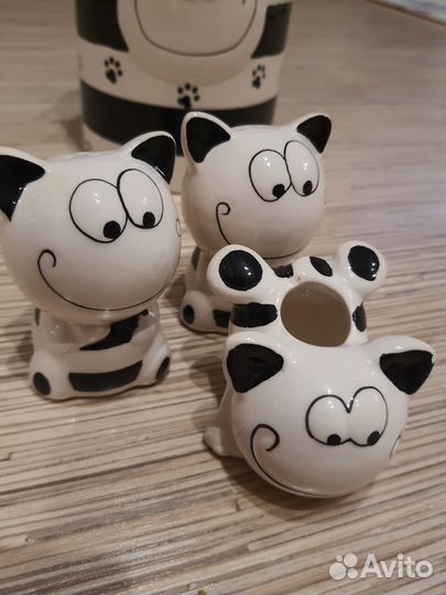 Набор посуды (красный куб)