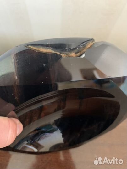 Пепельница из черного агата