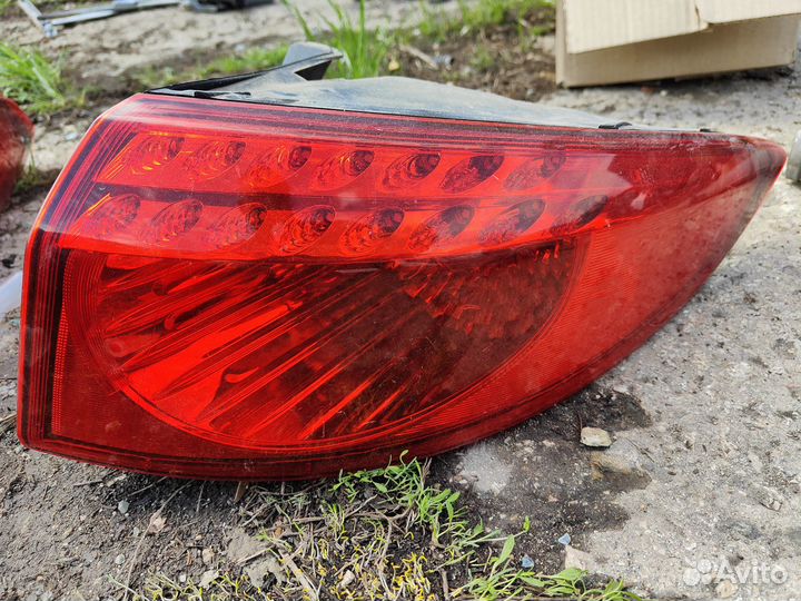 Luxgen 7 suv фонарь задний наружный правый