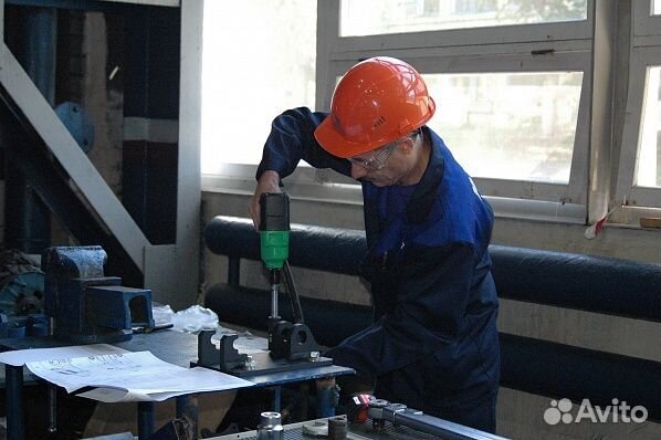 Слесарь мср на производство Авто (с жильем)