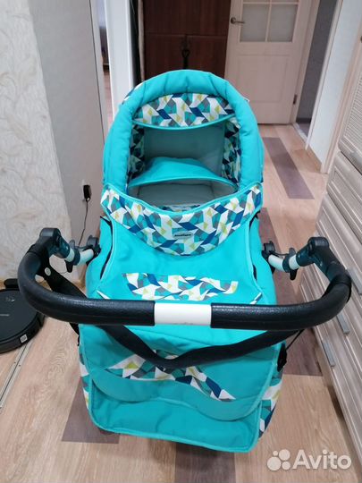 Коляска прогулочная, в хорошем состоянии