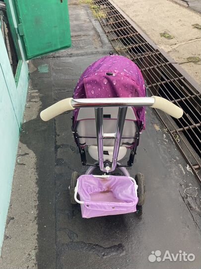 Трехколесный велосипед с ручкой