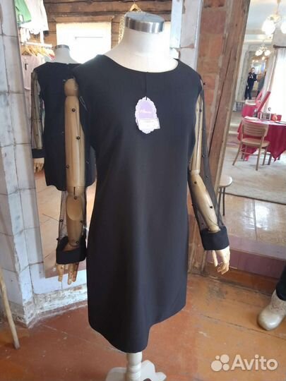 Чёрное платье