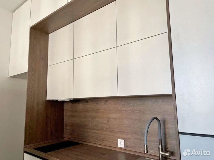 Компактная кухня/ кухня на заказ в студию/ кухня