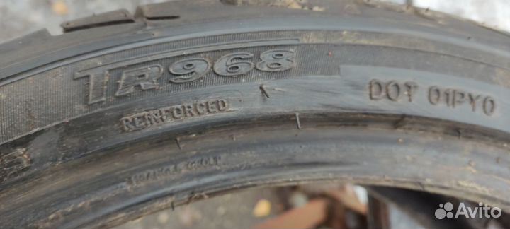 Triangle TR968 255/35 R20 97W