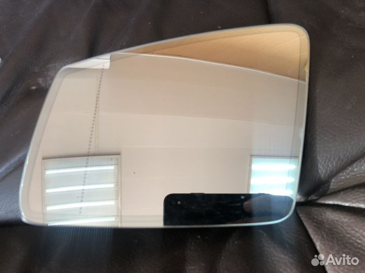 Зеркальный элемент левый Мерседес W221 W218 W212