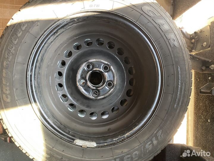 Диски на Volkswagen Transporter r 16