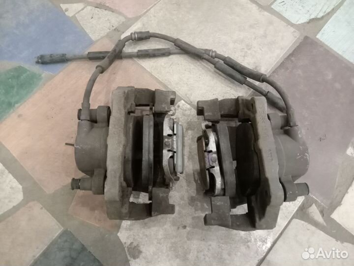 Суппорт тормозной правый Bmw F16 F15 E70