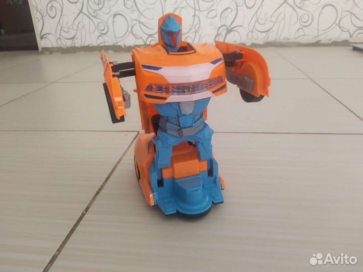 Машинки на батарейках