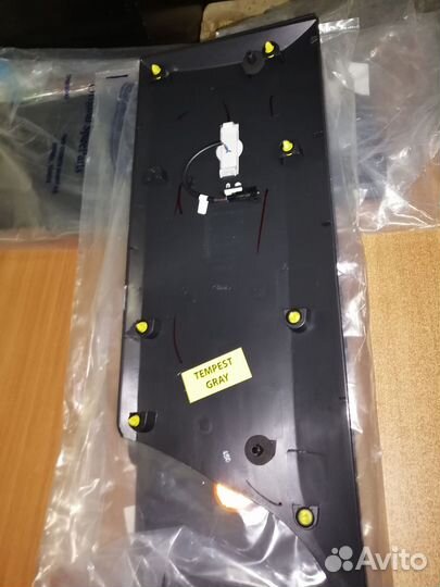 Молдинг кузова задний Ford Transit с 2014