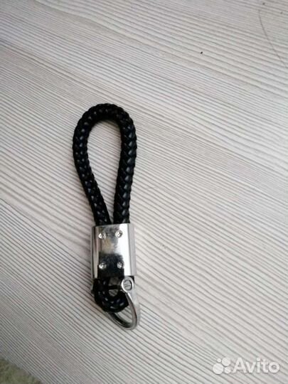 Брелок на ключи opel