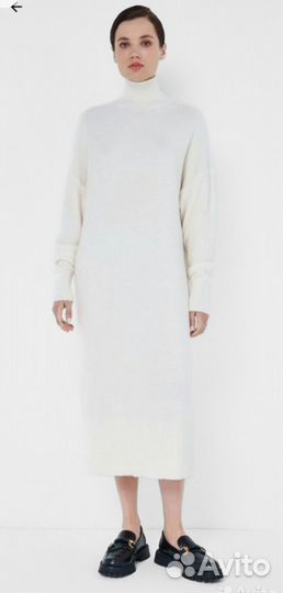 Вязаное тёплое платье