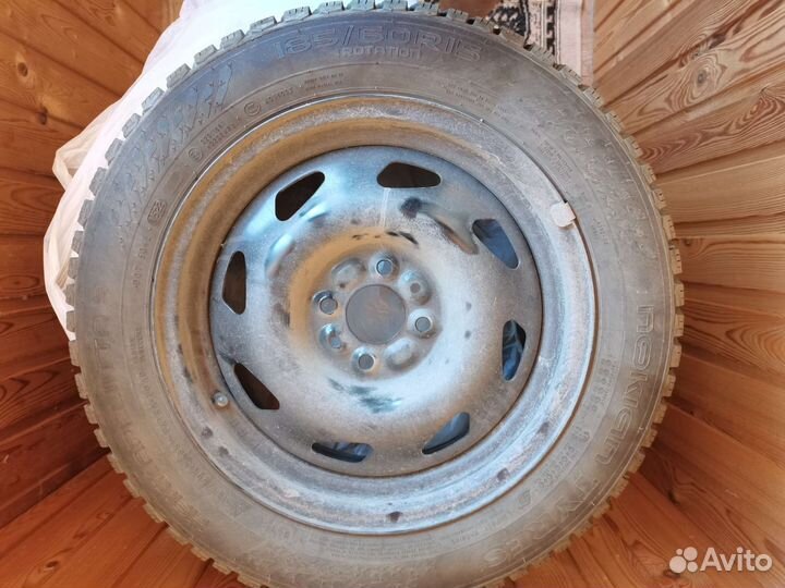 Nokian Tyres Hakkapeliitta 9 185/60 R15