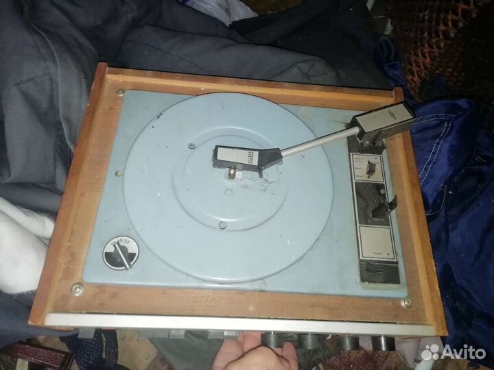 Проигрыватель винила СССР