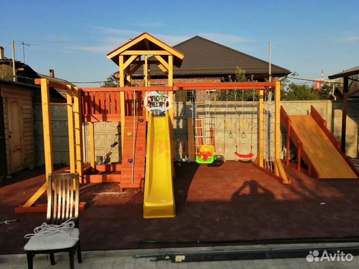 Детская спортивная площадка