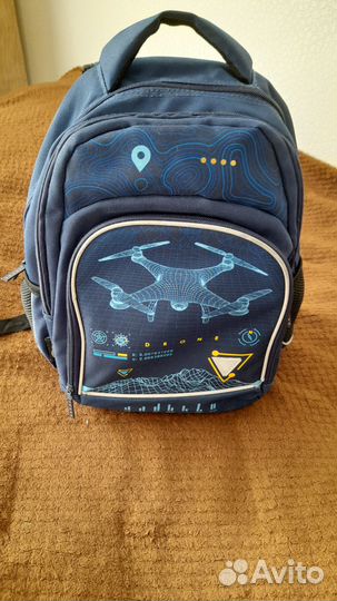 Школьный рюкзак