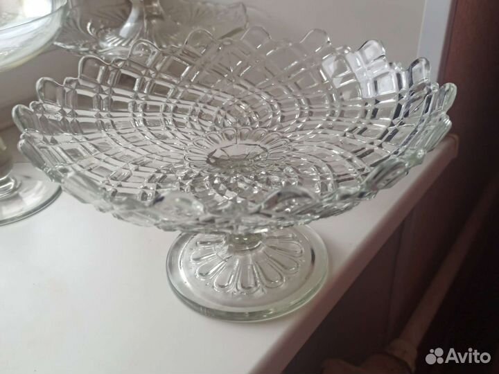 Вазы, салатники. Хрусталь, стекло