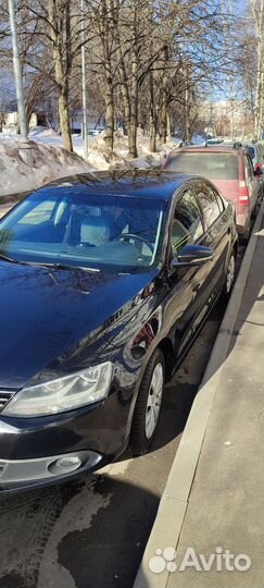 Volkswagen Jetta 1.6 AT, 2012, 107 000 км