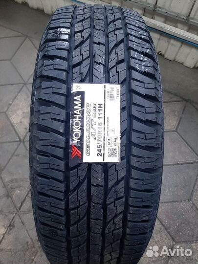 Yokohama Geolandar A/T G015 245/70 R16