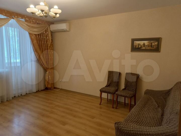 3-к. квартира, 83 м², 1/5 эт.