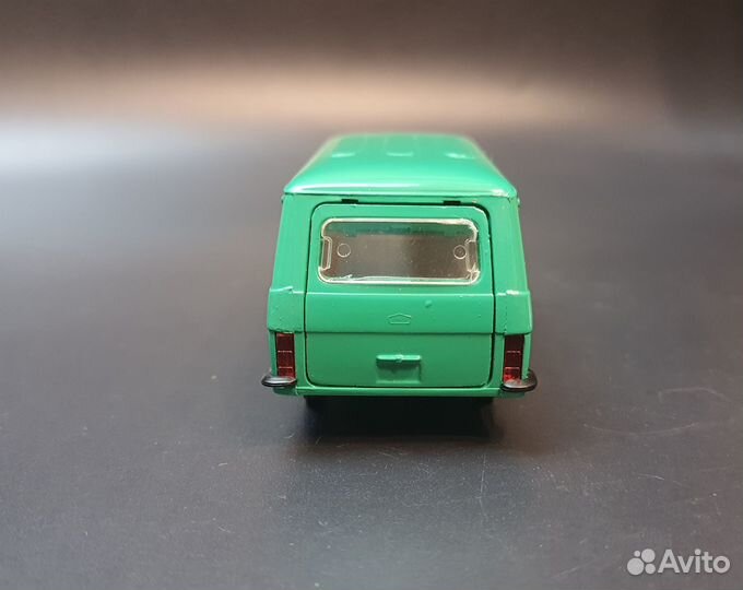 Автомодель СССР раф 2203