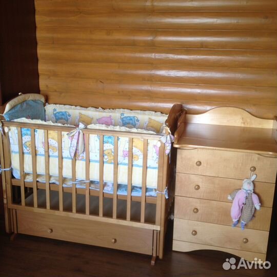 Кроватка и комод Можга Красная звезда