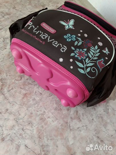 Рюкзак школьный для девочки