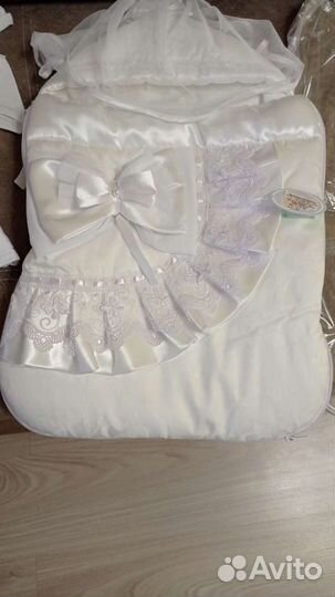 Комплект на выписку новый