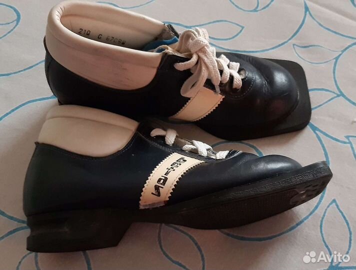 Лыжные ботинки botas детские