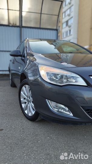 Opel Astra 1.6 МТ, 2012, 117 000 км