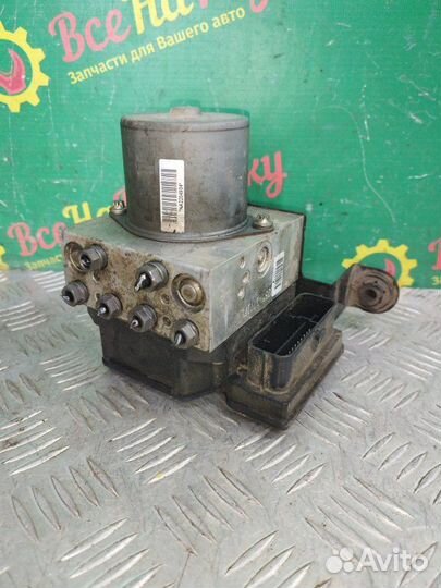 Блок ABS Volkswagen Tiguan внедорожник 2.0Л