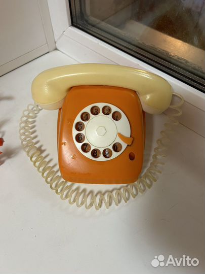 Игрушки пластмассовые СССР солдатики телефон