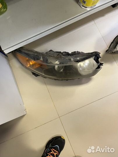 Фары на honda accord 8