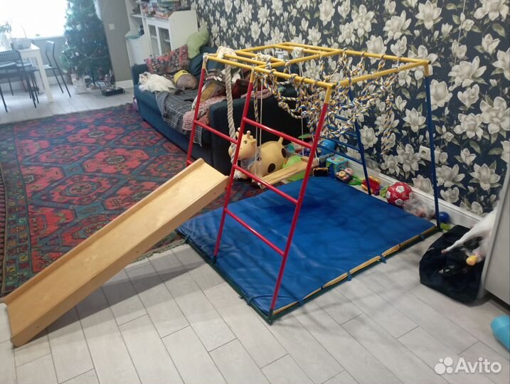 Детский спортивный комплекс для дома