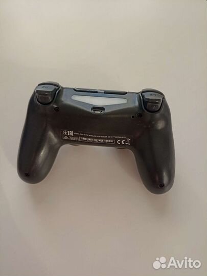 Джойстик PS4