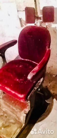 Стоматологическое кресло