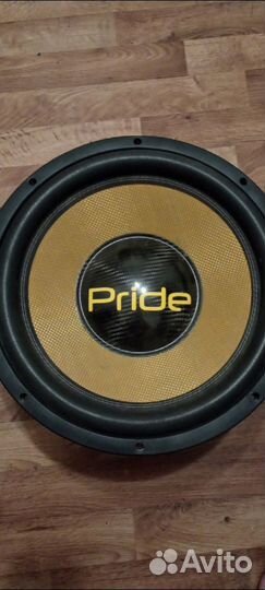 Продам саб. Мт 15 кастом. Вместе с коробом