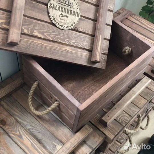 Ящик деревянный подарочный