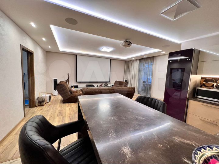 3-к. квартира, 96,6 м², 3/17 эт.