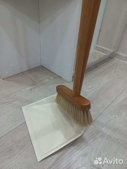 Zara home деревянный комплект из совка и щетки