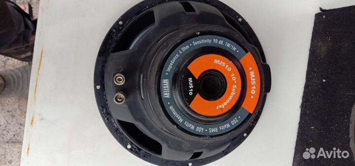 Колонки в автомобиль