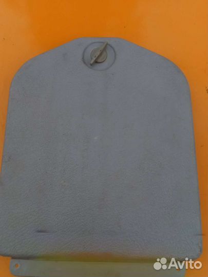 BMW e28, ящик инструментальный