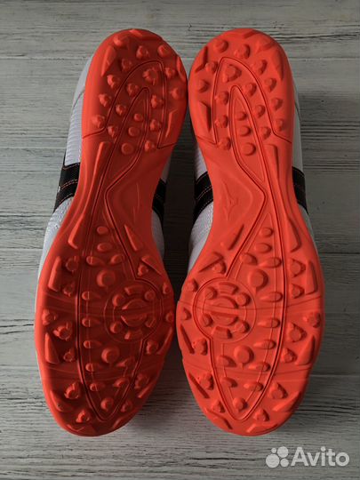 Новые бутсы Mizuno MRL sala club TF US 11,5